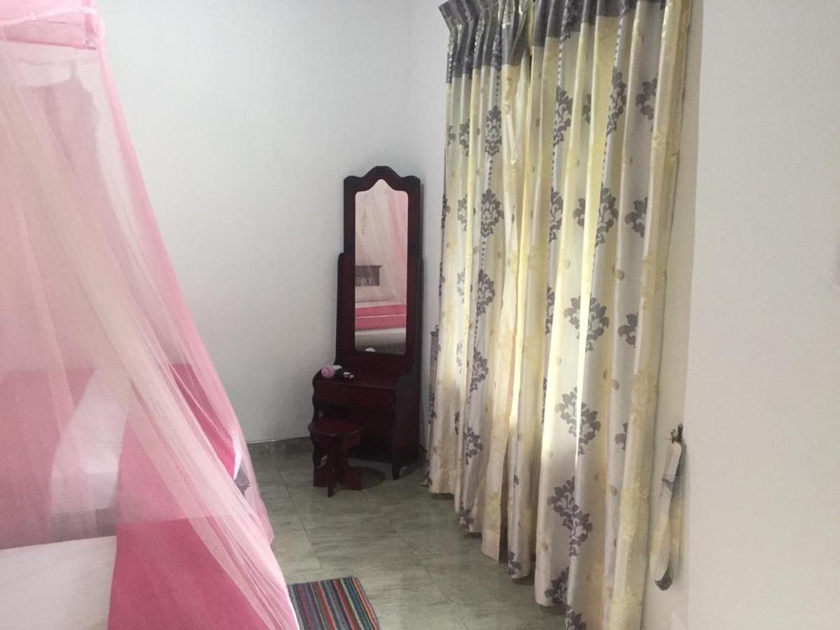 Silent Nest Bed & Breakfast Ella Bagian luar foto