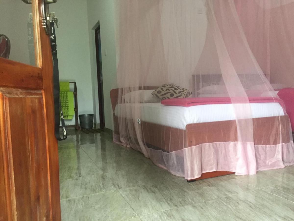 Silent Nest Bed & Breakfast Ella Bagian luar foto