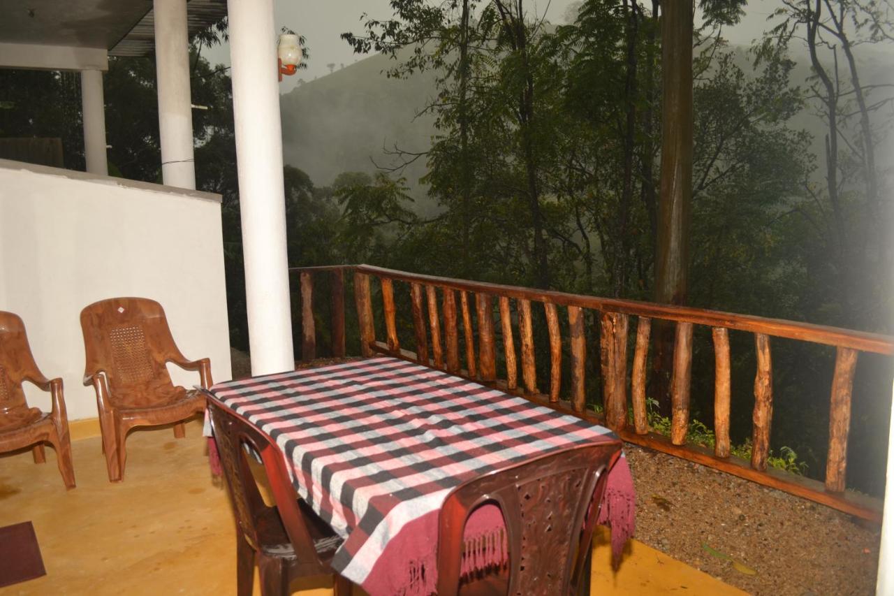 Silent Nest Bed & Breakfast Ella Bagian luar foto